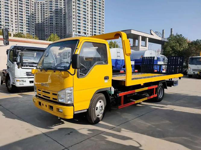 門源汽車雪地困境救援：專業團隊緊急行動，助您擺脫困境